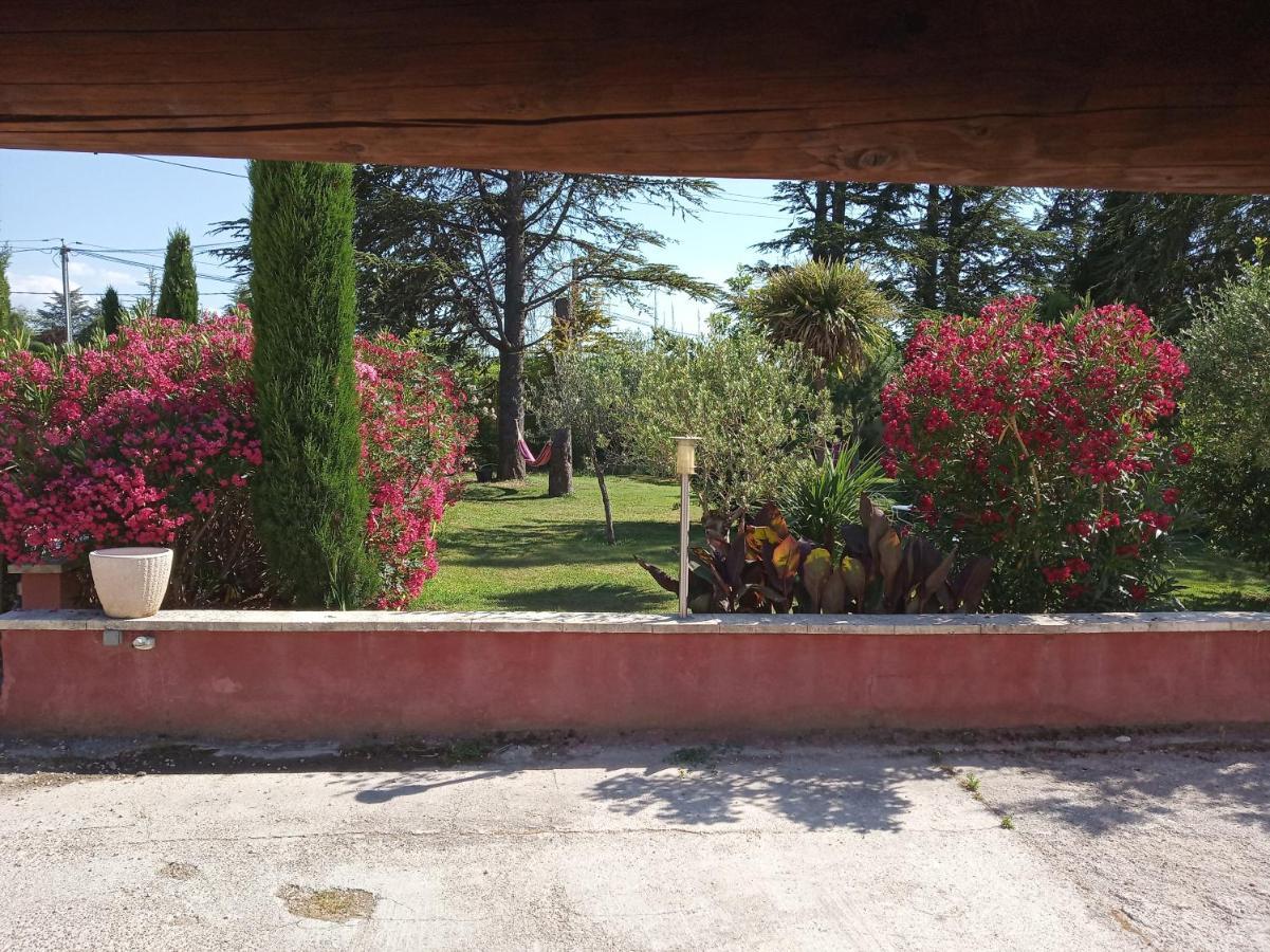 Studio Valreas Avec Piscine Esterno foto