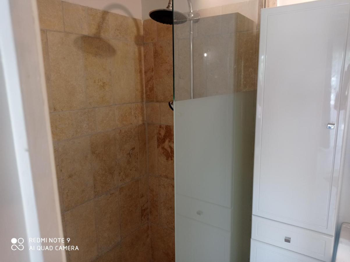 Studio Valreas Avec Piscine Esterno foto