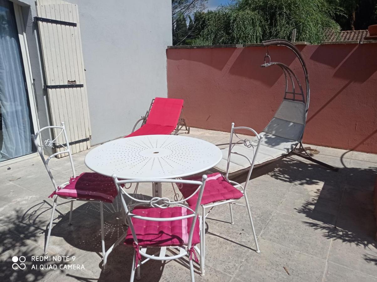 Studio Valreas Avec Piscine Esterno foto